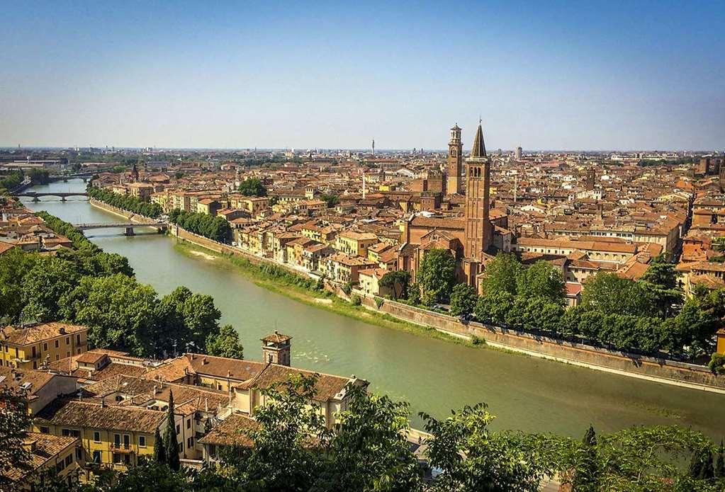 Boutique Hotel Touring Verona Esterno foto