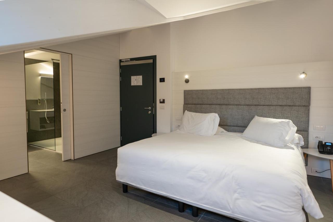 Boutique Hotel Touring Verona Esterno foto