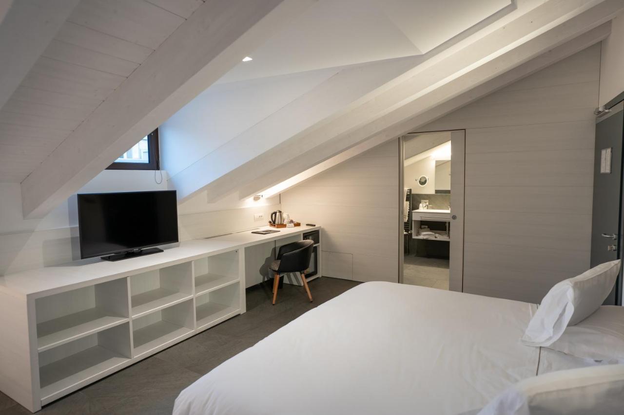 Boutique Hotel Touring Verona Esterno foto