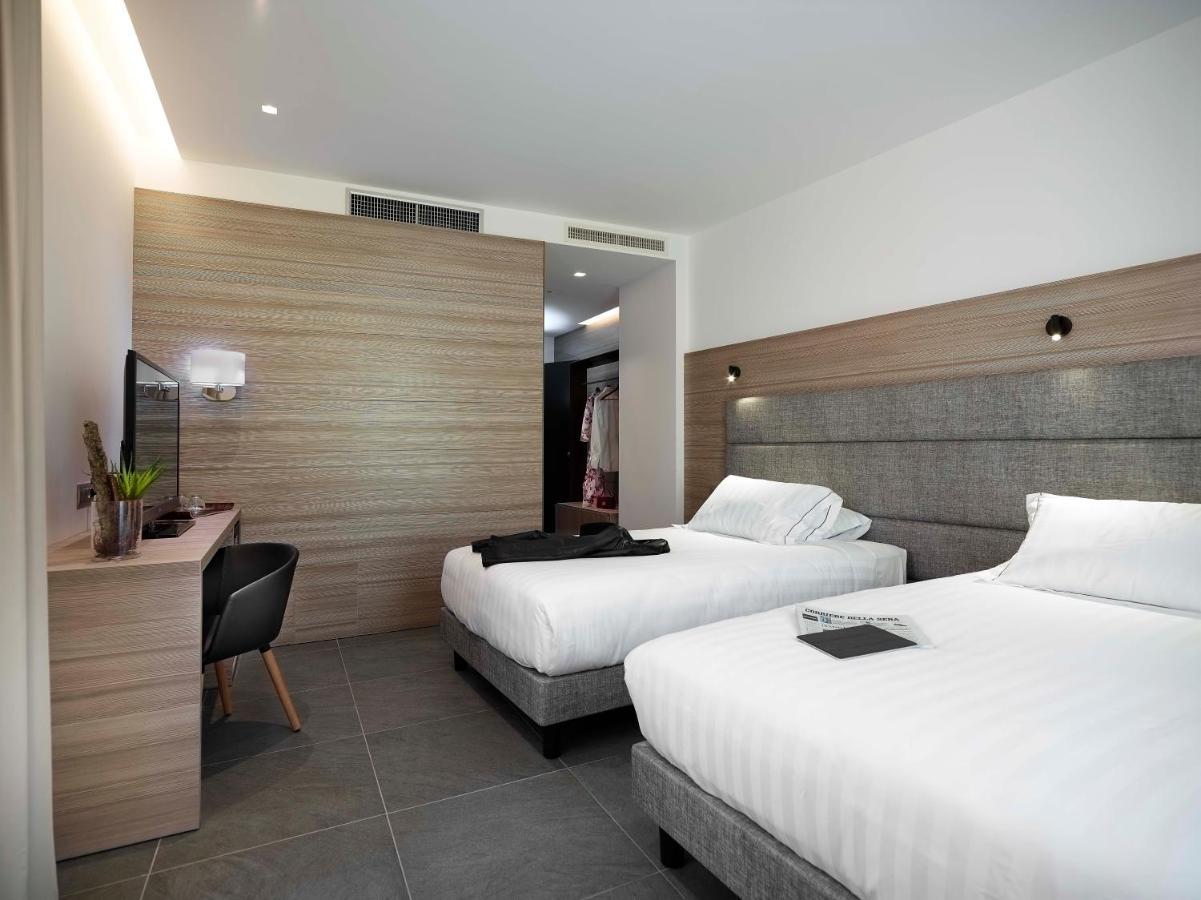 Boutique Hotel Touring Verona Esterno foto