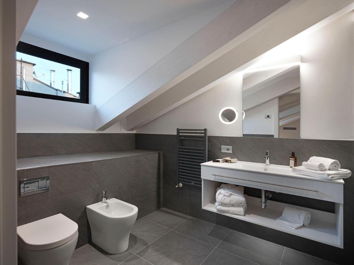 Boutique Hotel Touring Verona Esterno foto