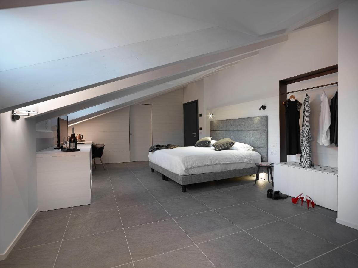 Boutique Hotel Touring Verona Esterno foto