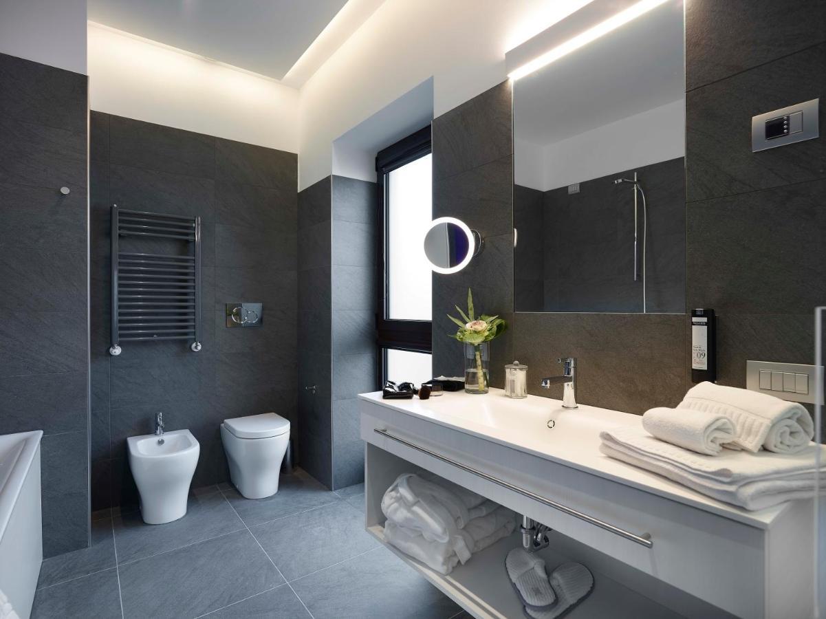 Boutique Hotel Touring Verona Esterno foto