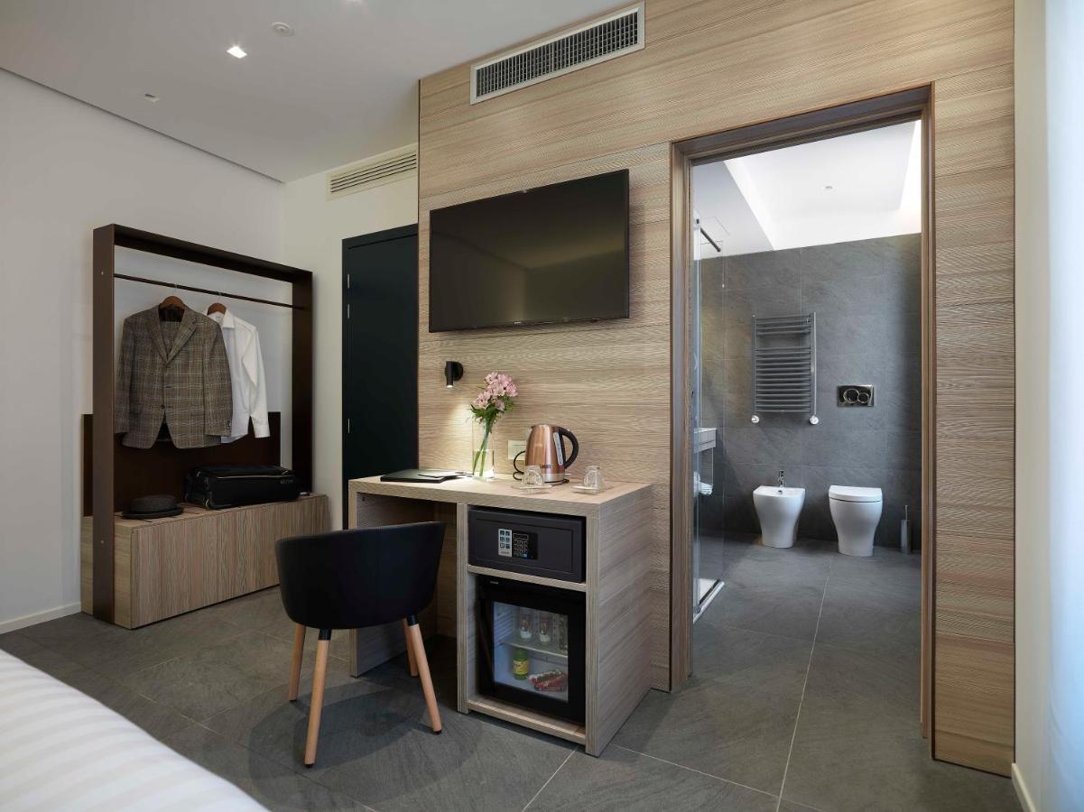 Boutique Hotel Touring Verona Esterno foto