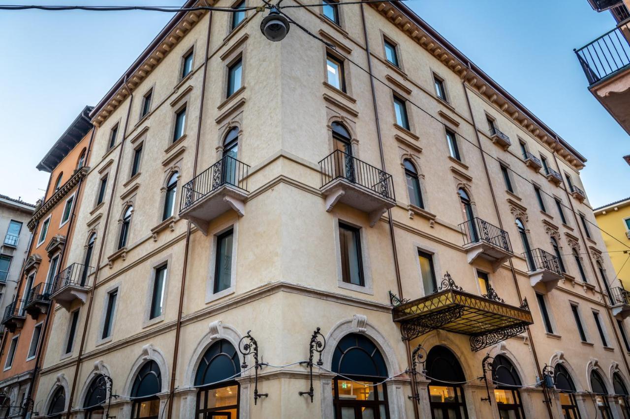 Boutique Hotel Touring Verona Esterno foto